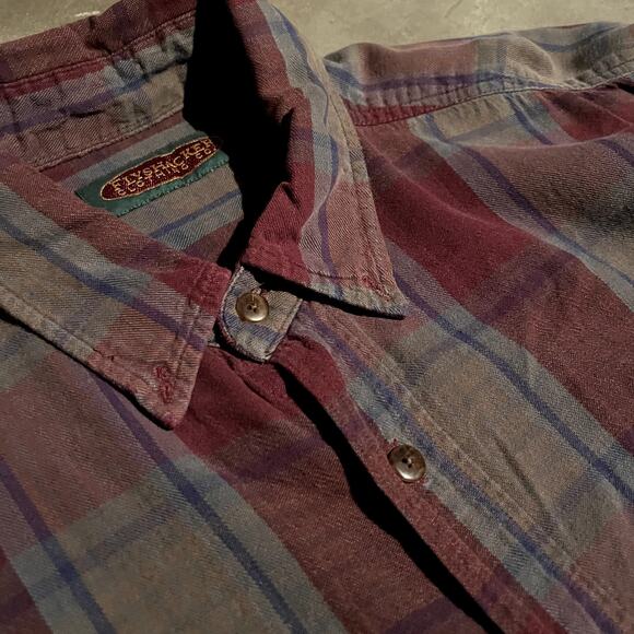 L Vintage plaid 90's Soft Cotton Button Down - Picture 2 of 6